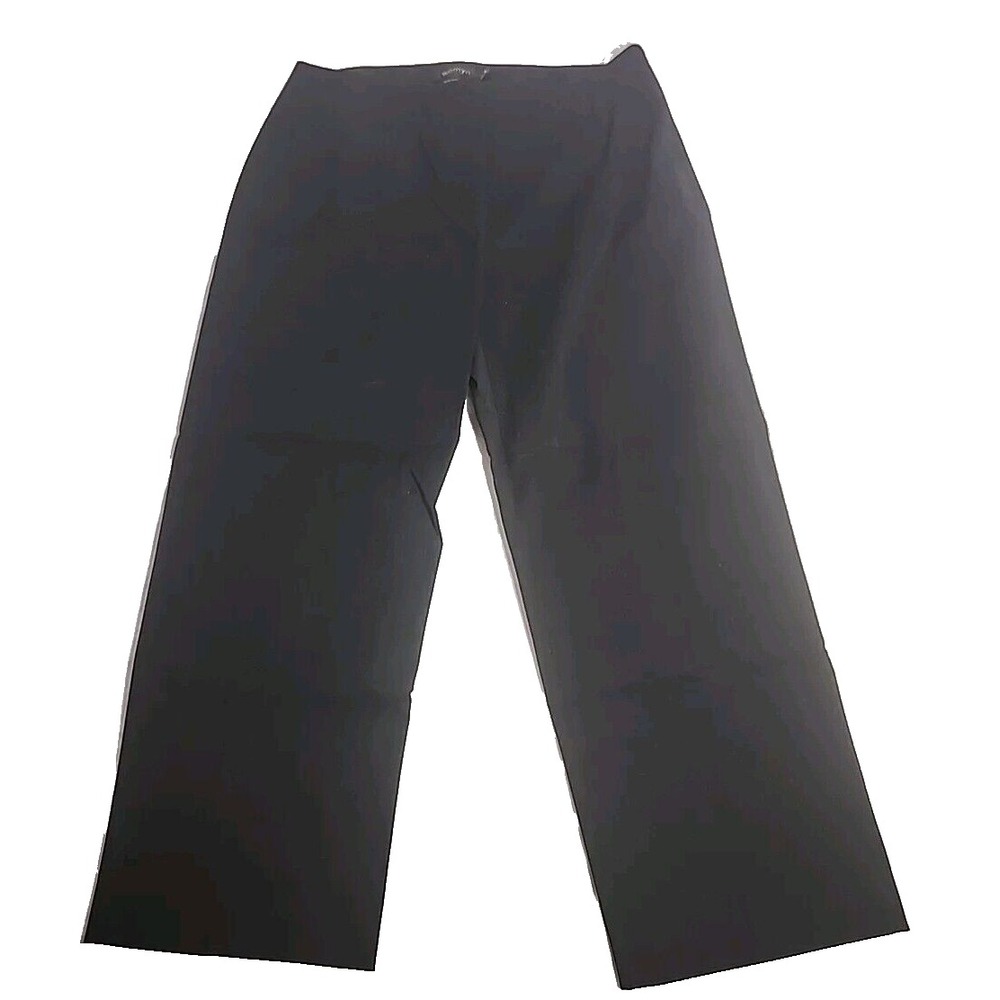 Womyn Capricous Flat Front‎ Size 6 Black Wide Leg Cropped Pants